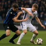 Nathan De Cat van RSC Anderlecht in duel tijdens de topper tegen Club Brugge.