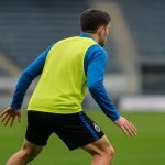 Zaid Romero in actie op training bij Getafe, met focus op verdedigende situatie