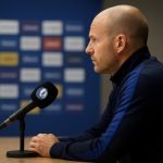 Rik De Mil tijdens een persmoment bij KAA Gent in aanloop naar de wedstrijd tegen Zulte Waregem.