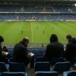 Scouts op de tribune tijdens Club Brugge tegen RSC Anderlecht in het Jan Breydelstadion