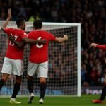 Manchester United viert een doelpunt tegen Aston Villa in de Premier League