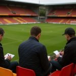 Sfeerbeeld rond KV Mechelen met scouts op de tribune tijdens een wedstrijd
