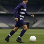 Nathan De Cat van RSC Anderlecht in actie tijdens een wedstrijdmoment.