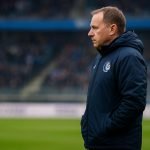 Rik De Mil langs de zijlijn bij KAA Gent