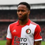 Raheem Sterling in actie in het shirt van Feyenoord in De Kuip
