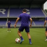 Training bij RSC Anderlecht met focus op flankspel, zonder herkenbare gezichten