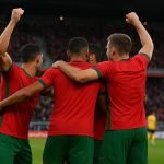 Spelers van Zulte Waregem vieren een doelpunt tijdens de 4-0 zege tegen RAAL La Louvière