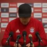 Vincent Kompany, coach van Bayern München, tijdens een persmoment