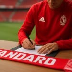 Sfeerbeeld rond de contractverlenging van Ibe Hautekiet bij Standard op Sclessin