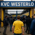 Stadionbeeld van KVC Westerlo in aanloop naar een wedstrijd, passend bij het statement van de club.