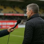 Hein Vanhaezebrouck langs de lijn tijdens een wedstrijd