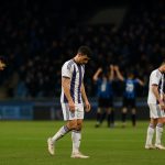 Teleurgestelde spelers van Anderlecht tijdens de klassieker op het veld van Club Brugge