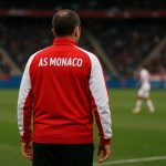 Sébastien Pocognoli langs de zijlijn bij AS Monaco