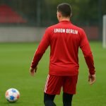 Danilho Doekhi (Union Berlin) in trainingscontext, zonder herkenbare gezichten