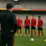 Rudi Garcia tijdens een moment met de Rode Duivels richting WK-selectie