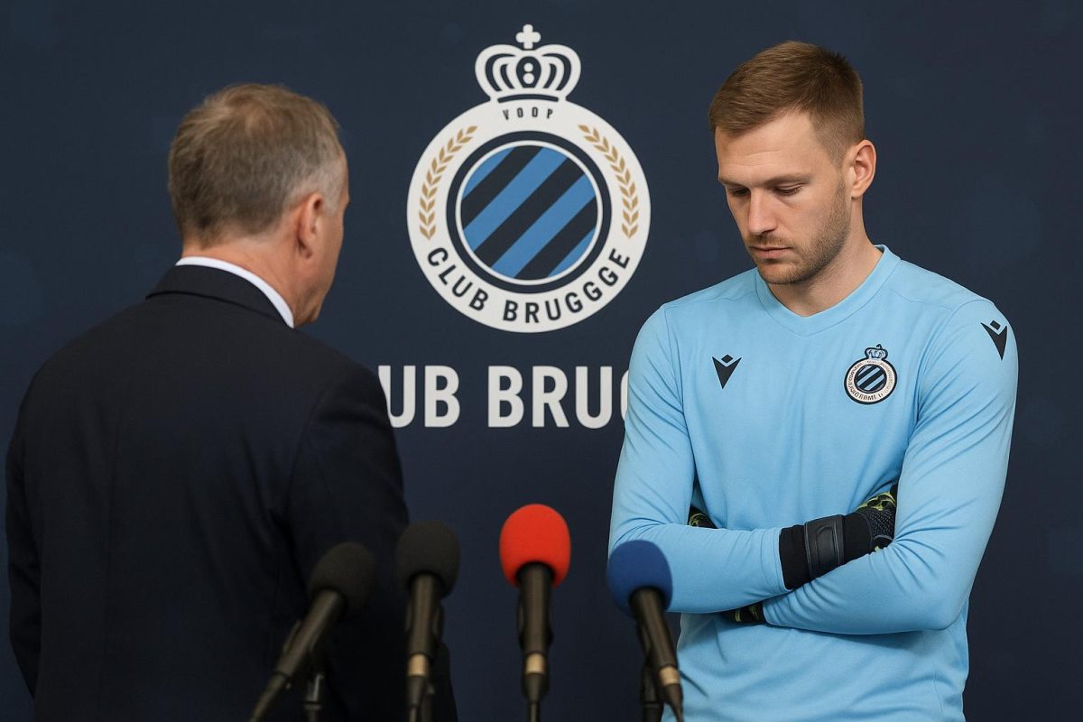 Bart Verhaeghe en Simon Mignolet tijdens een persconferentie bij Club Brugge.
