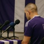 Radja Nainggolan reageert op de uitbundige viering van Anderlecht na de zege tegen KAA Gent