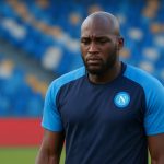 Romelu Lukaku op training in Napoli-context, met onherkenbaar gezicht