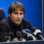 Antonio Conte in een gespannen Napoli-perscontext na zijn aangekondigde vertrek