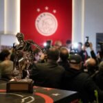 Awardcontext rond Mika Godts bij Ajax zonder herkenbare gezichten