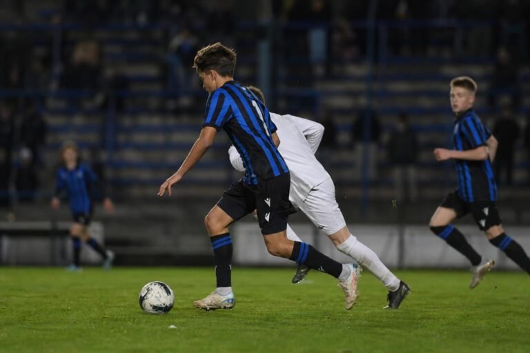 Tian Nai Koren van Club Brugge kreeg zijn eerste selectie voor Slovenië.