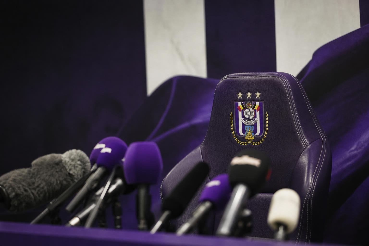Tense perssetting rond Anderlecht na een pijnlijke derbyavond zonder herkenbare personen