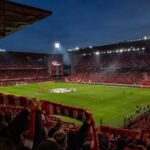 Supporters van Standard zorgen voor sfeer op Sclessin voor een grote galamatch