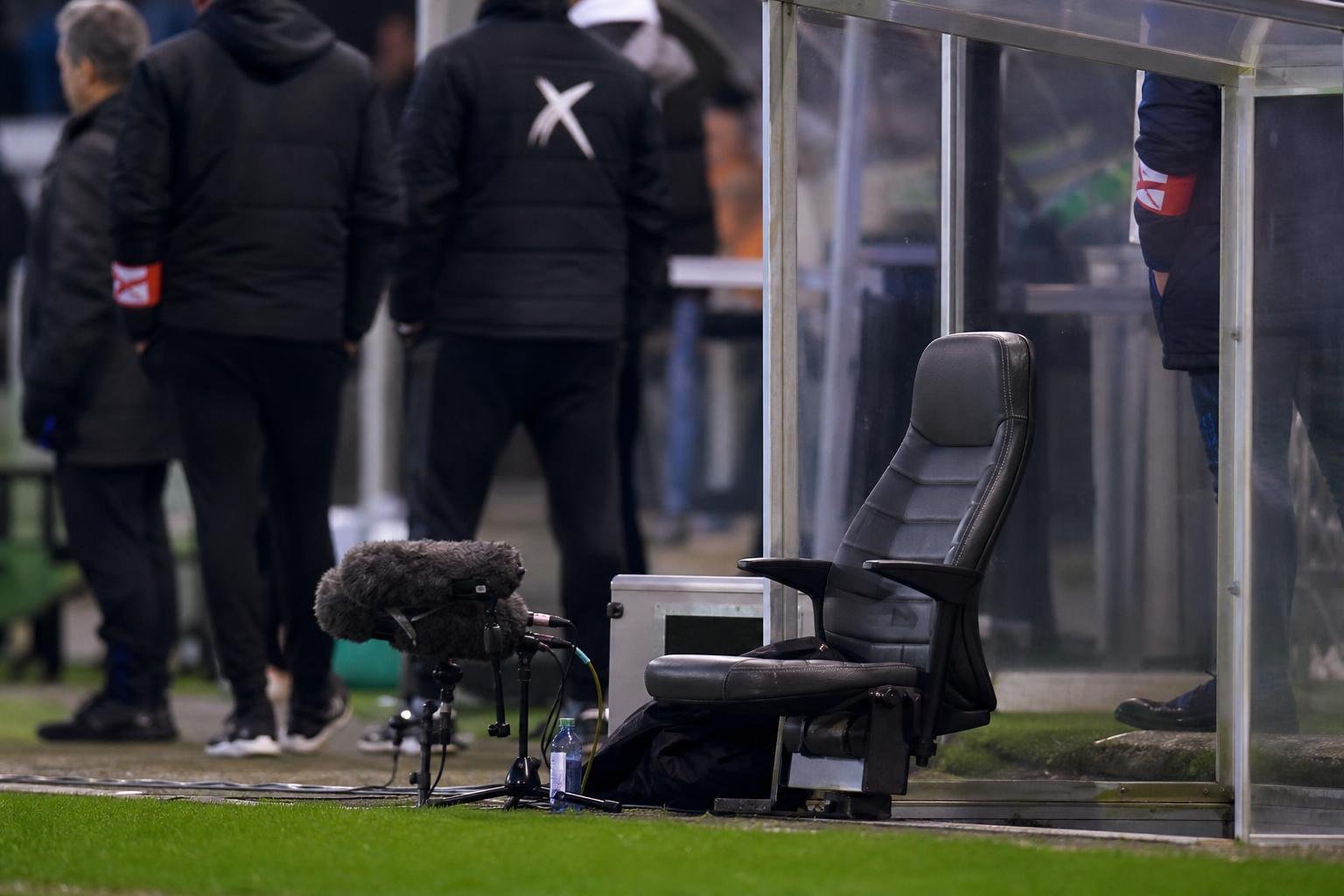 Lege trainerszone in Den Dreef na het afscheid van Felice Mazzu bij OH Leuven