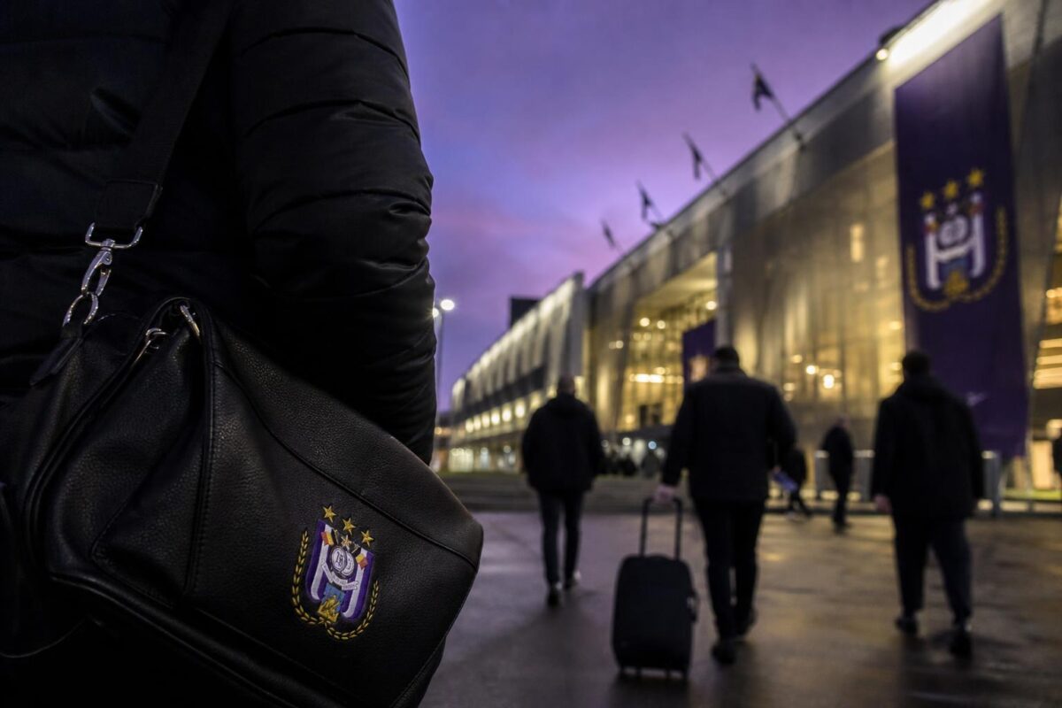 Transferbeeld rond Anderlecht en interesse in jonge spits Ilija Despotovic