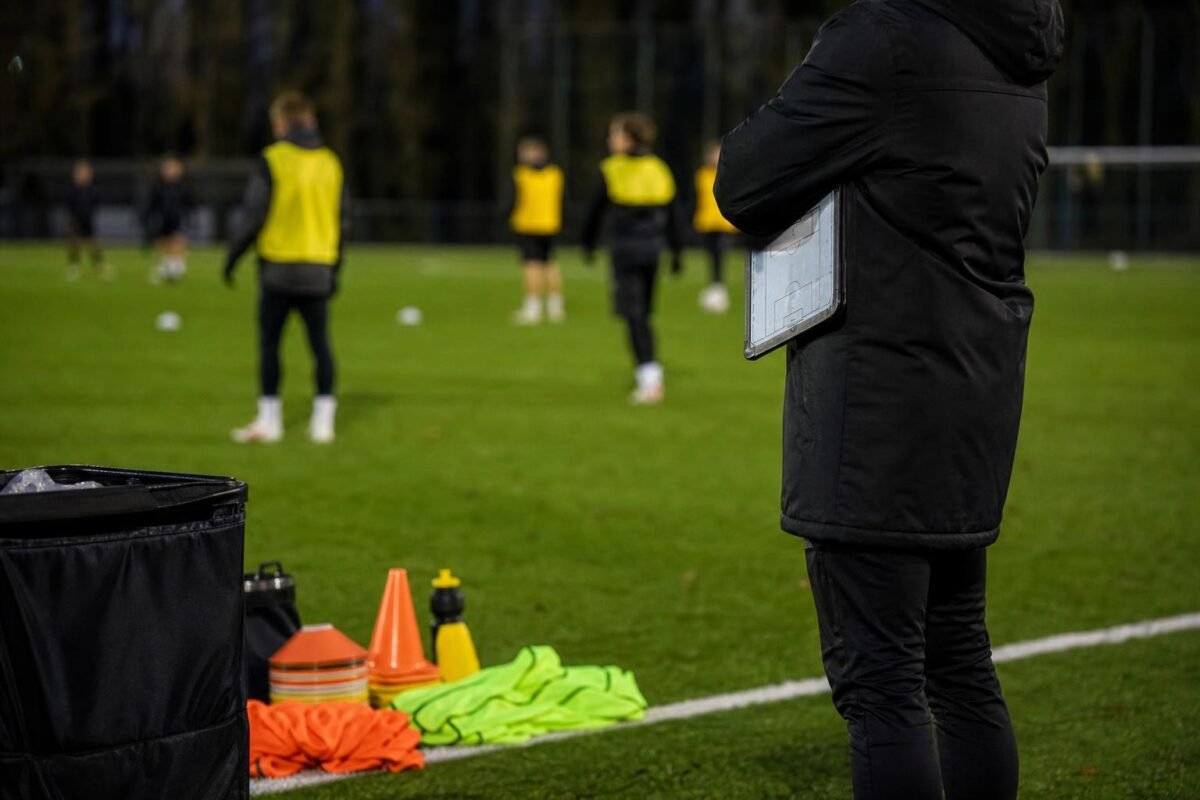 Trainingscontext bij Fortuna Sittard na de terugkeer van Kristof Aelbrecht als assistent-trainer