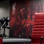Een gespannen persruimte bij Liverpool na het vertrek van Arne Slot