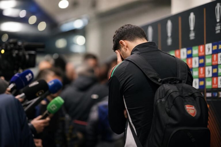 Gespannen sfeer bij Arsenal na de verloren Champions League-finale