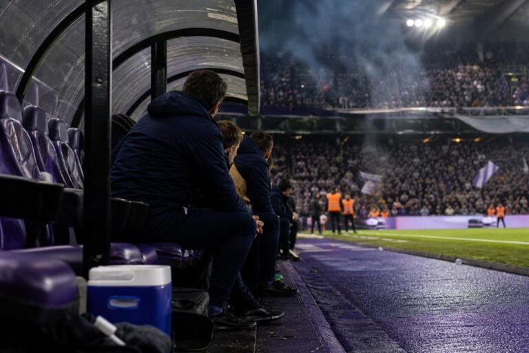 Gespannen sfeer rond Anderlecht in het Lotto Park