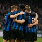 Spelers van Club Brugge vieren samen na een match in de Champions’ Play-Offs