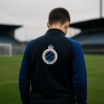 Een speler van Club Brugge NXT op training op het oefenveld.