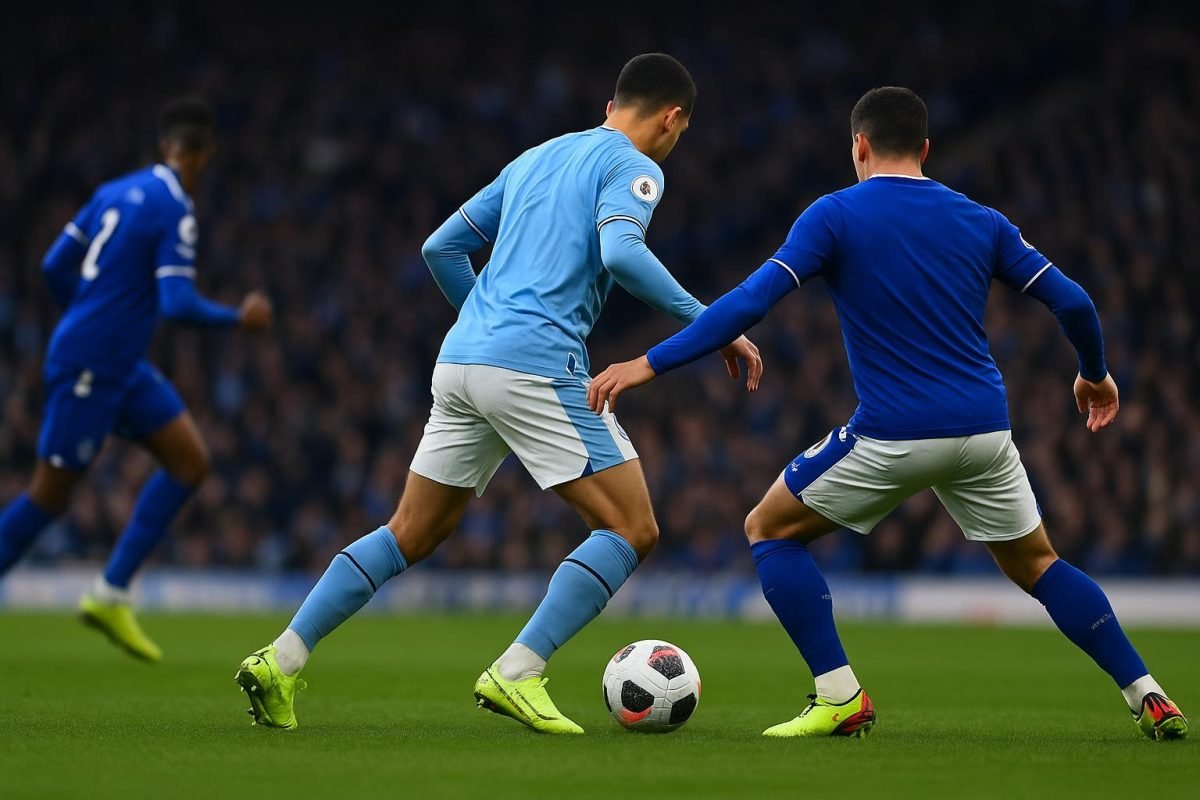 Jérémy Doku viert na zijn late gelijkmaker voor Manchester City tegen Everton.