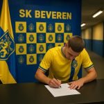 Sfeerbeeld in het Freethielstadion bij SK Beveren rond de contractverlenging van Guillaume De Schryver