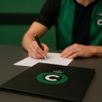 Cercle Brugge beloont een jeugdspeler met een eerste profcontract in clubcontext