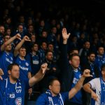 Supporters in het stadion van Strasbourg tijdens een wedstrijd in de Conference League
