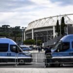 Sfeerbeeld rond het stadion in Rome op de dag van de Derby della Capitale tussen AS Roma en SS Lazio.