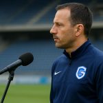 Nicky Hayen tijdens een persmoment bij KRC Genk