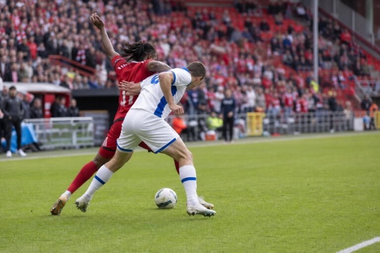 Wedstrijdbeeld van Standard tegen KRC Genk in Luik tijdens de Europe Play-offs