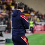 Sébastien Pocognoli langs de zijlijn bij AS Monaco