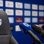 Nicky Hayen van KRC Genk tijdens een persmoment in aanloop naar de match tegen Royal Antwerp FC.