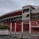 Sfeerbeeld aan het stadion van Royal Antwerp FC op de Bosuil