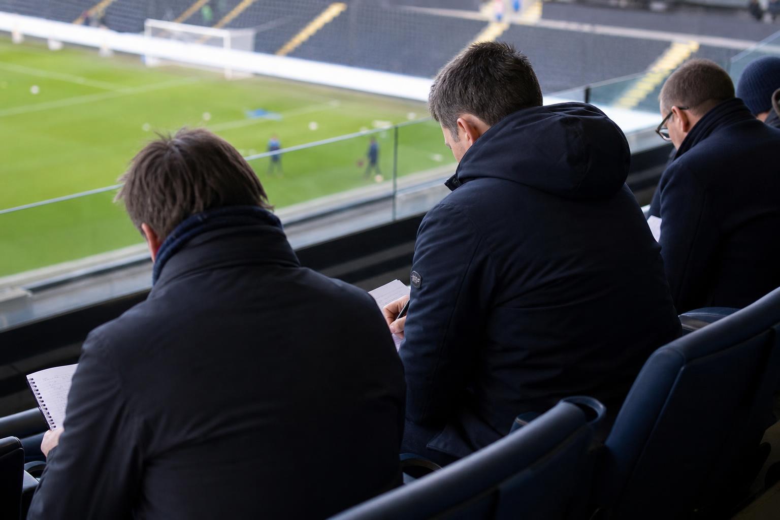 Christos Tzolis in actie voor Club Brugge tijdens de play-offs