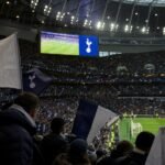Sfeerbeeld rond Tottenham Hotspur op een spannende Premier League-slotdag