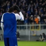 Sfeermoment in het stadion van KAA Gent rond Wilfried Kanga tijdens een wedstrijd