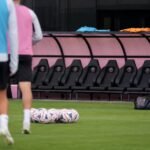 Inter Miami in trainingscontext in een stadionomgeving, met focus op transfergeruchten rond de ploeg zonder herkenbare gezichten.