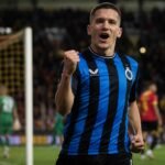 Christos Tzolis viert een belangrijk doelpunt voor Club Brugge tegen KV Mechelen